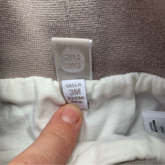 3/$10 TUC TUC Baby boy corduroy pants 3m - Picture 3 of 4